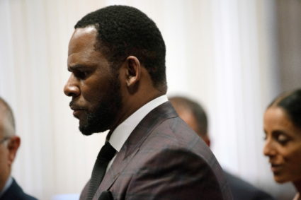 FILE PHOTO: R. Kelly appears for a hearing at Leighton Criminal Court Building in Chicago