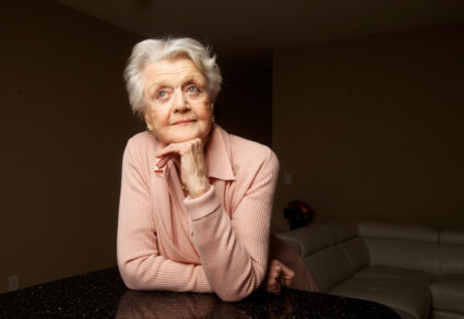 Actress Angela Lansbury poses for a photo at the Rosedale Residencies in Toronto on Thursday February 5th, 2015. Photo by Tobin Grimshaw for the Washington Post